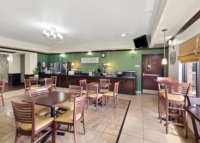 Sleep Inn & Suites Bush Intercontinental - Iah East