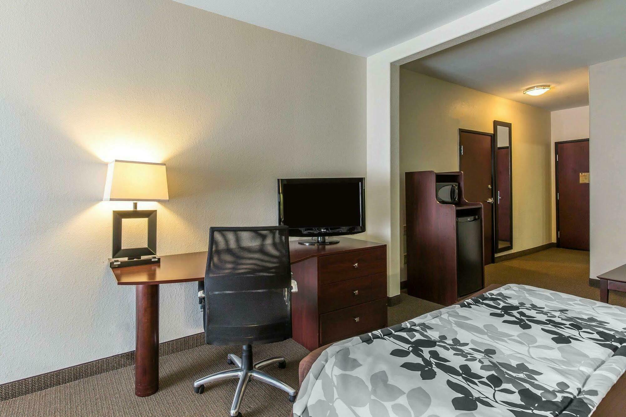 Sleep & Bush Intercontinental - Iah East Hotel 2*